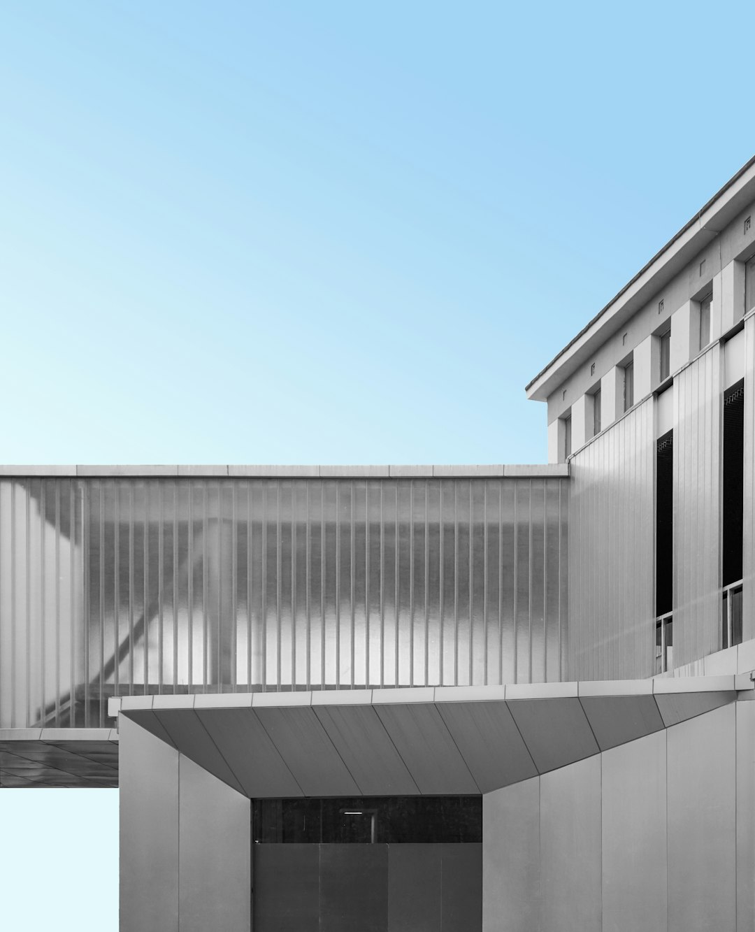 QuantaFlux Storm Design Studio